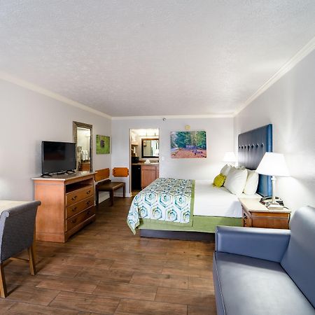 Accommodation By Willow Brook Lodge Pigeon Forge Bagian luar foto